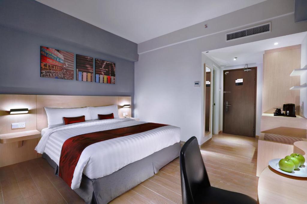 Neo+ Penang Hotel Джордж Таун Екстериор снимка