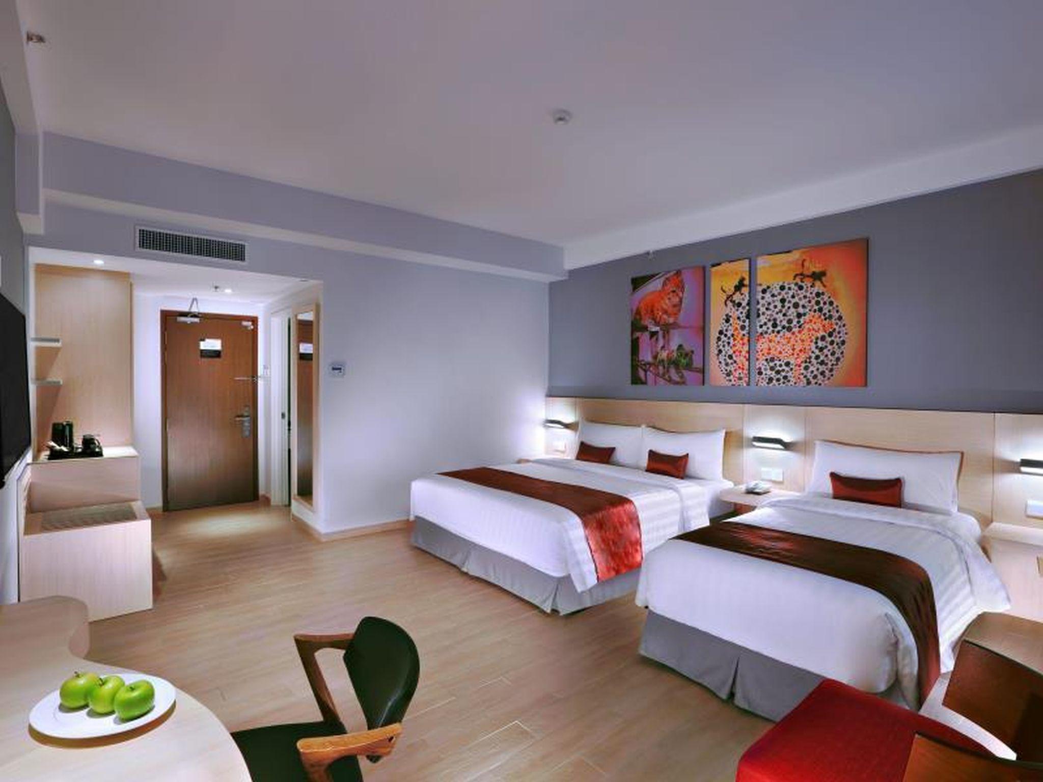Neo+ Penang Hotel Джордж Таун Екстериор снимка