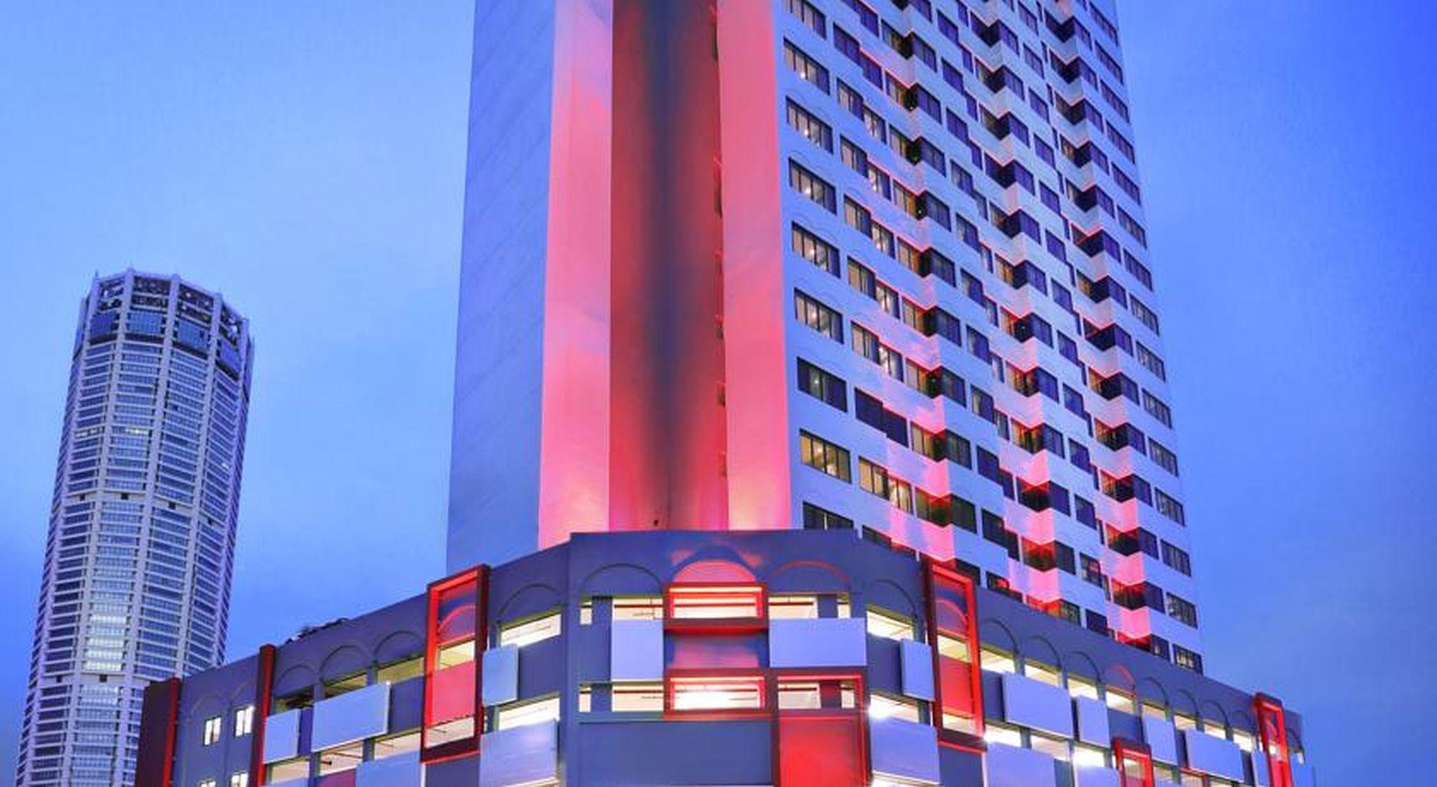 Neo+ Penang Hotel Джордж Таун Екстериор снимка